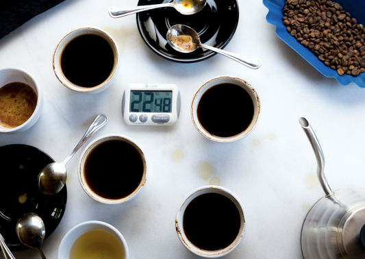 ٣ خطوات لتحضير افضل قهوة بدون أدوات خاصّة